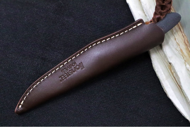 Lionsteel AG01 Fixed Blade - Black Carbon Fiber Handle & Titanium Bolsters / M390 Steel / Drop Point Blade / Brown Leather Sheath AG01CF