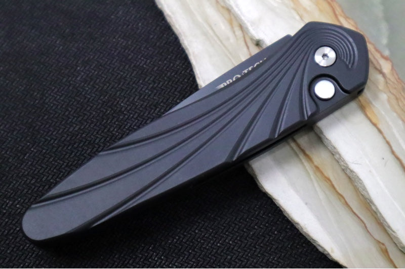 Pro Tech Newport Auto - Black Handle - S35VN Black Blade