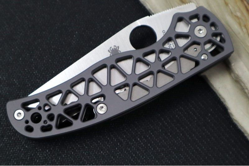 Spyderco Edgerati - Skeletonized Anodized Aluminum Handle / Fully Serrated Satin Finished Blade / CPM-S30V Steel C266ALS