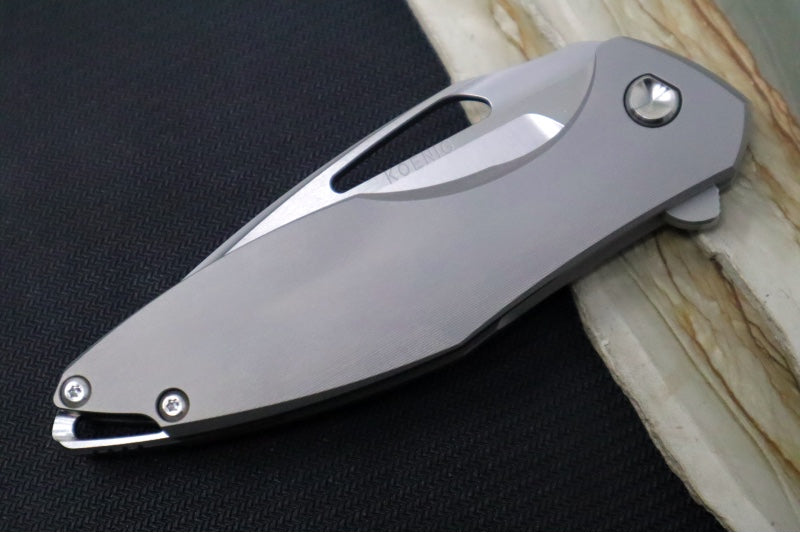 Koenig Arius - Standard with Pinstriped Patterned Handle - Stonewashed Blade with Polished Flats - Silver Spacer (Gen 4) - Northwest Knives