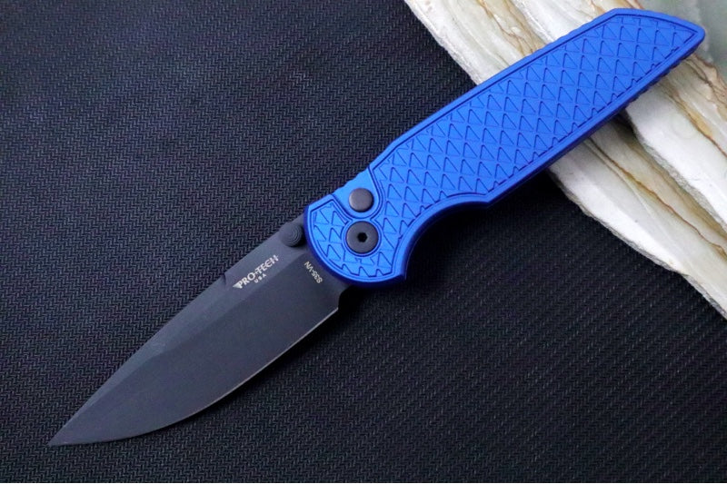 Pro Tech TR-3 Integrity - Drop Point / Black DLC Finish / CPM-S35VN Steel / "Relic" Blue Textured Anodized Handle INT106-Blue - Northwest Knives