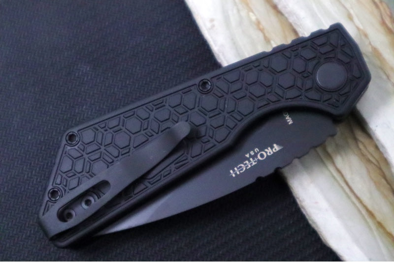Pro Tech Strider PT+ Auto - "Gridlock" Black Anodized Aluminum Handle / Black DLC Finish / CPM-Magnacut Steel PT207-Gridlock