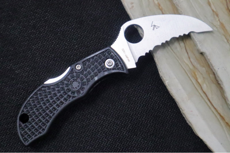 Spyderco ManBug Lightweight - Serrated Hawkbill Blade / VG-10 Steel / Black FRN Handle MBKHBS