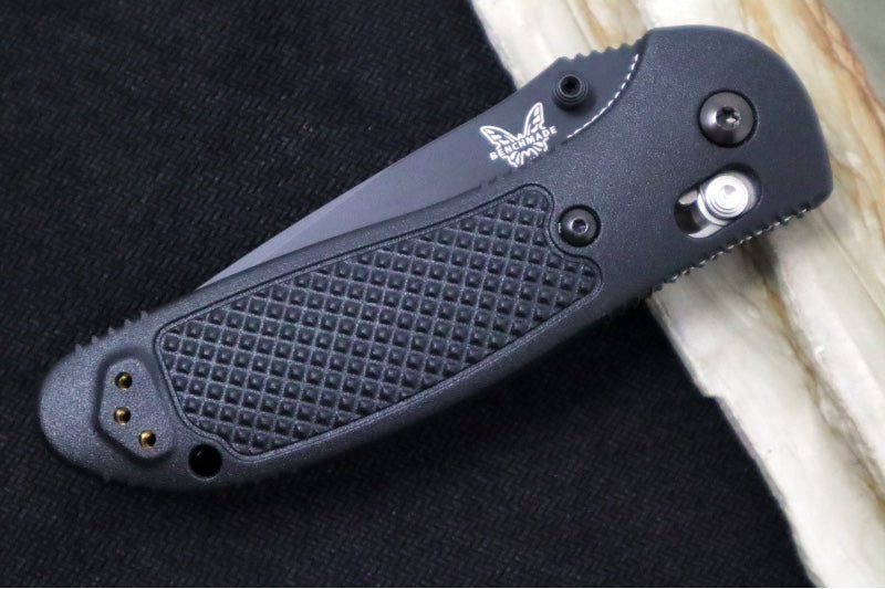 Benchmade 551SBK-S30V Griptilian - Black Finished Blade / CPM-S30V Steel / Black Grivory Handle