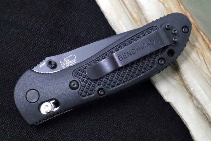 Benchmade 551SBK-S30V Griptilian - Black Finished Blade / CPM-S30V Steel / Black Grivory Handle
