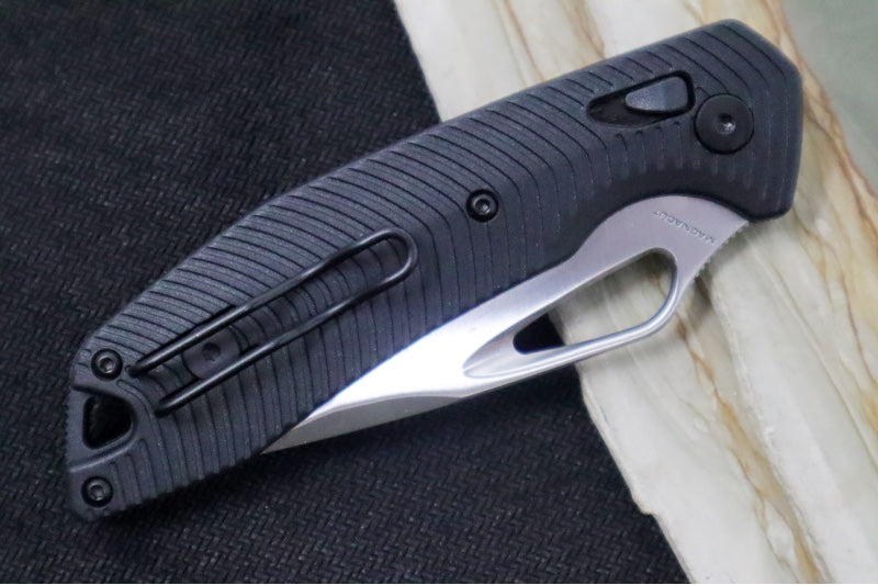 Boker DTK Manual Folder - CPM-Magnacut Steel / Glass Fibre Reinforced Nylon (GFN) Handle Scales / Tanto Blade - 110308