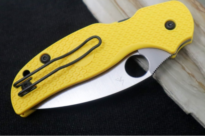Spyderco Sage 5 Lightweight Salt - Yellow FRN Handle / Satin Blade / CPM-Magnacut Steel - C123PYL