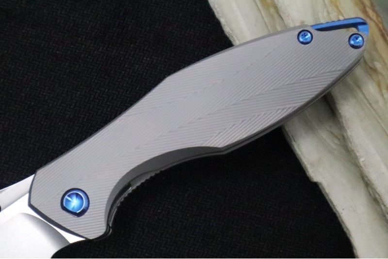 Koenig Mini Arius Nonflipper - Standard with Standard Patterned Handle - Stonewashed Blade with Polished Flats - Blue Spacer & Hardware (Gen 1)