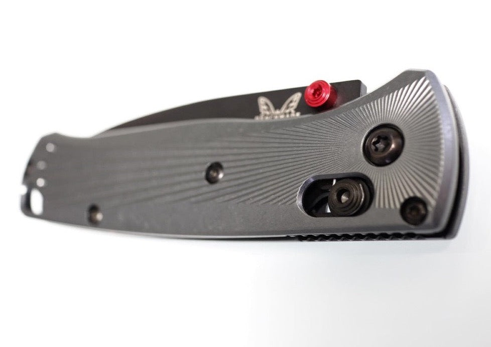 Benchmade 535BK-4 Bugout - M390 Blade / Silver Aluminum Handle - Lightweight Manual Folder