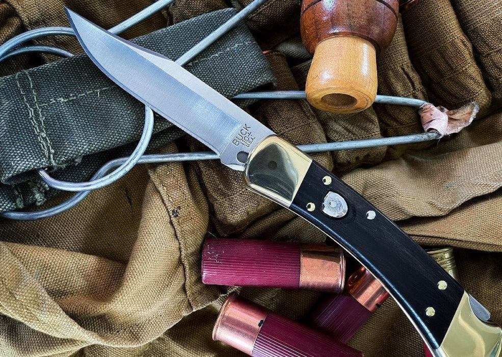Buck 110 Hunter Auto - Plain Blade / Ebony Wood Handle