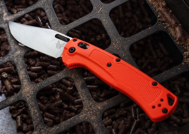 Benchmade 15535 Taggedout Manual Folder - CPM-154 Steel / Clip Point Blade / Orange Grivory Handle - Northwest Knives