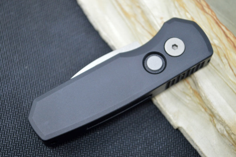 Pro Tech Runt Auto - Black Aluminum Handle / Stonewashed Wharncliffe Blade / CPM-20CV Steel R5101