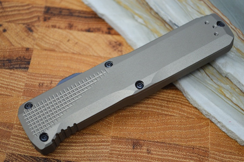 Benchmade 4600DLC-1 Phaeton OTF - Black Blade - Automatic Knife
