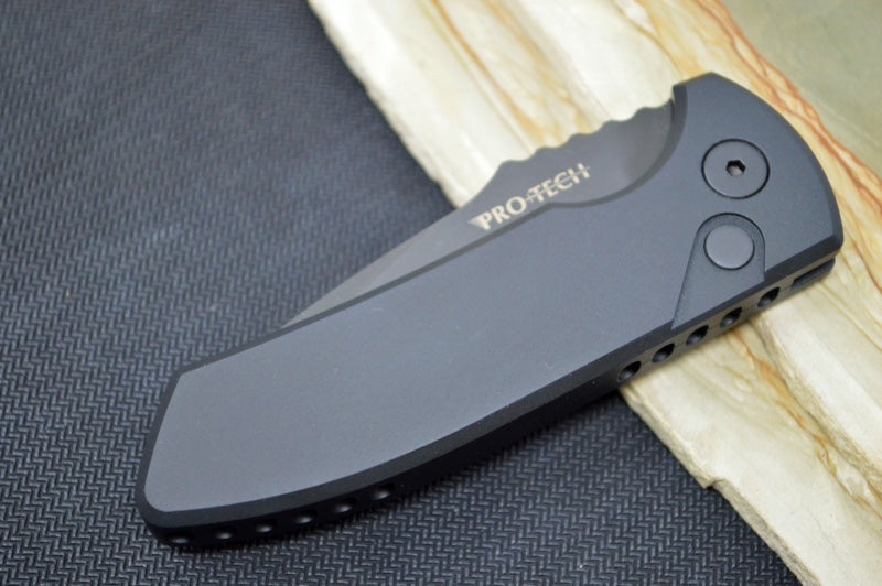 Pro Tech SBR Auto - Black Aluminum Handle / Black Clip Point Blade / CPM-S35VN Steel LG403