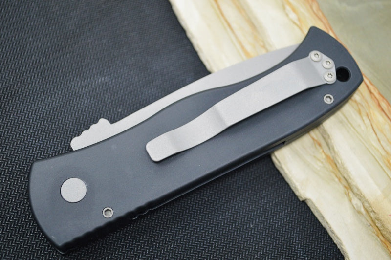Pro Tech Emerson Auto - Black Anodized Aluminum Handle / Blasted Finished Tanto Blade / CPM-154CM Steel E7T01