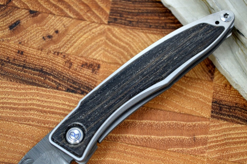 Chris Reeve Mnandi Gentleman's Knife - Bog Oak Inlay - Ladder Damascus(A2)