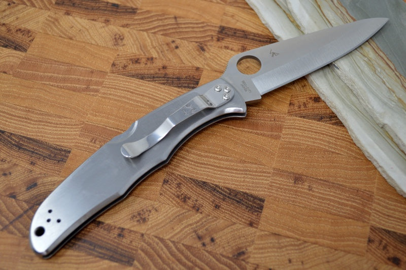 Spyderco Endura - Stainless Handle / Satin Blade - C10P
