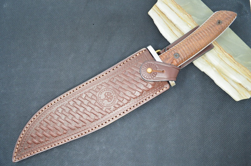 Boker Arbolito El Gigante Ebony Fixed Blade - Clip Point Blade / N695 Steel / Ebony Wood Handle 02BA595W