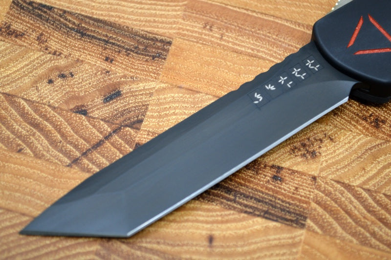 Heretic Knives Manticore X Predator OTF - Black CF & Aluminum Handle / Tanto DLC Blade / Silver & Copper Bead H031-6A-PRED