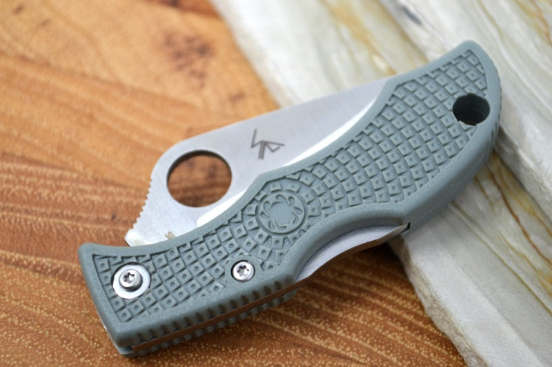Spyderco Ladybug - Foliage Green FRN Handle / Satin VG10 Plain Blade LFGP3