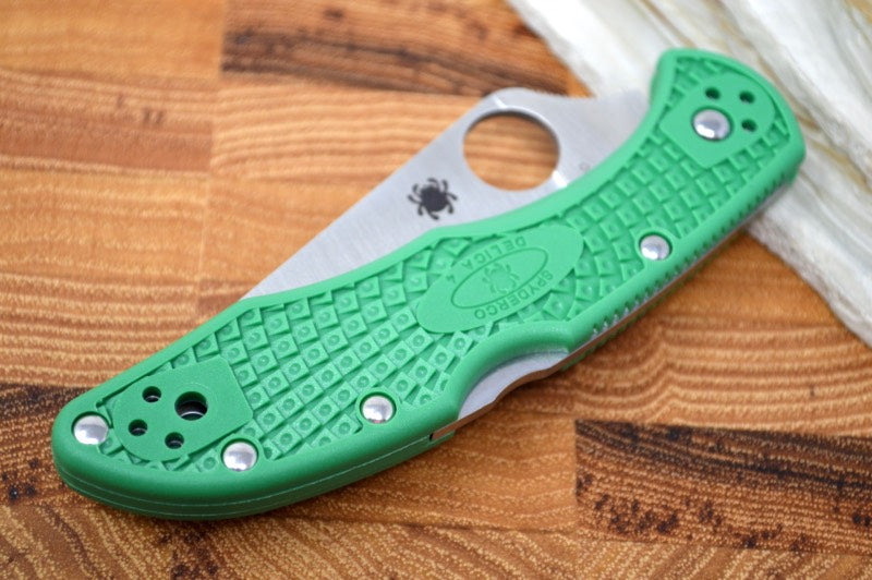 Spyderco Delica - Green Handle / Satin Blade - C11FPGR