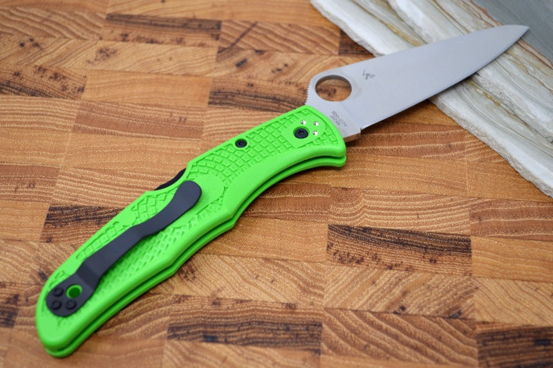 Spyderco Pacific 2 - Green FRN Handle / Satin Plain LC200N Blade - C91FPGR2