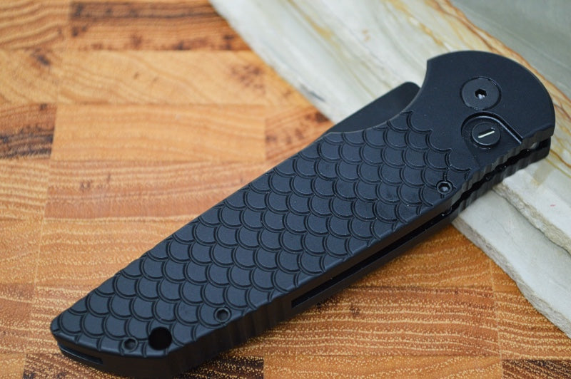 Pro Tech Tactical Response 3 Operator Auto - Black Handle / Fish Scales / Black Blade 3X1-OPERATOR
