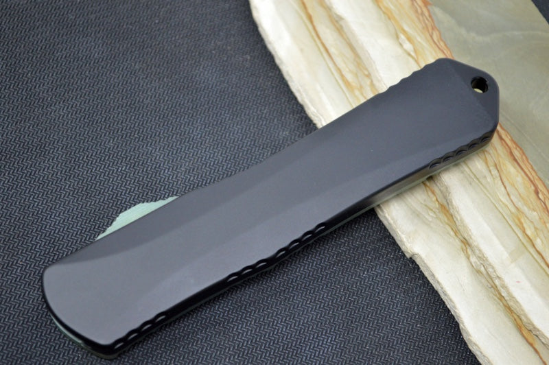Heretic Knives Manticore X OTF - Two Toned Black Finish / Tanto Blade / Jade G-10 & Black Aluminum Handle H031-10A-JADE