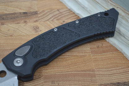 Microtech Hawk - M390 Stonewash Blade / Black Aluminum Handle