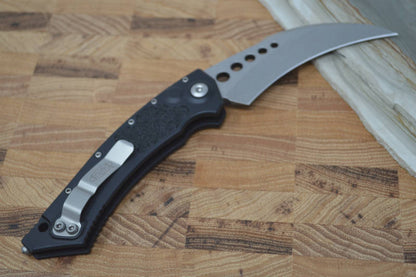 Microtech Hawk - M390 Stonewash Blade / Black Aluminum Handle