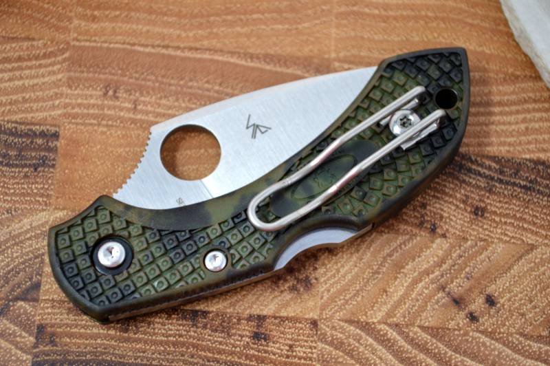 Spyderco Dragonfly 2 - Zome Green FRN / Satin VG10 Blade C28ZFPGR2 - Northwest Knives
