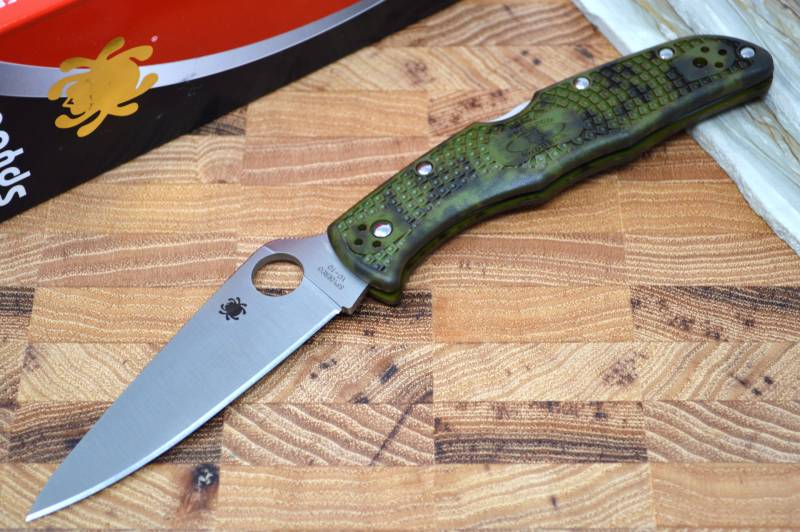 Spyderco Endura w/ Zome Green FRN Handle & Satin VG10 Blade