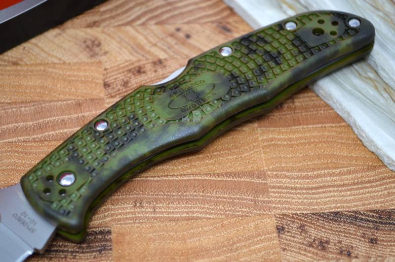 Spyderco Endura - Zome Green Handle / Satin Blade - C10ZFPGR