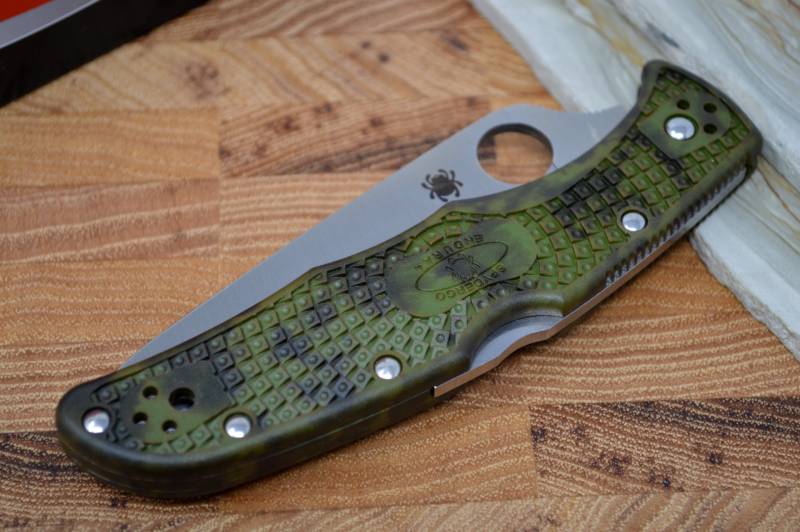 Spyderco Endura - Zome Green Handle / Satin Blade - C10ZFPGR