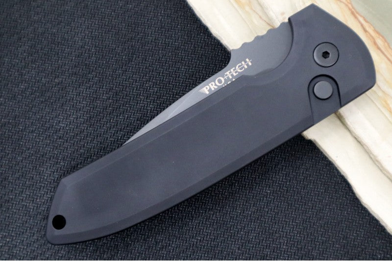Pro Tech Rockeye Auto - Black Aluminum Handle / Black DLC CPM-D2 Blade LG303-D2 - Northwest Knives