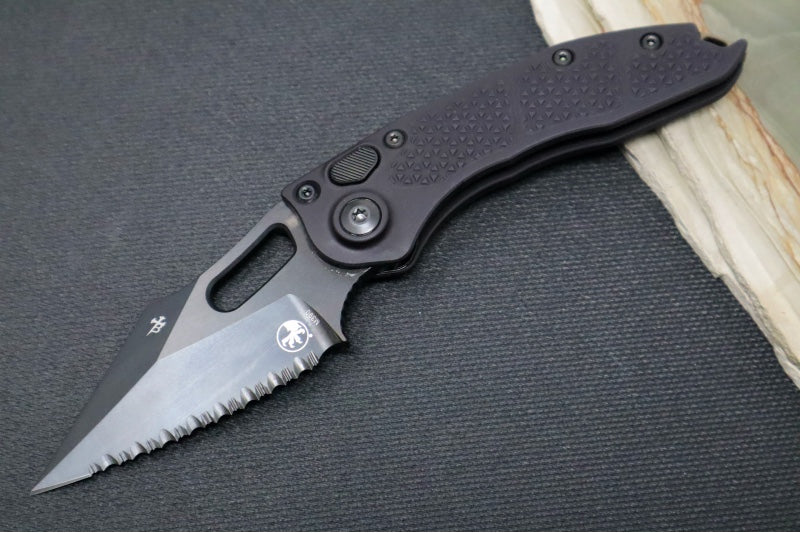 Microtech Stitch Auto Tactical Signature Series - Wharncliffe Black Blade with Full Serrate / Black Aluminum Handle 169-3DLCTS