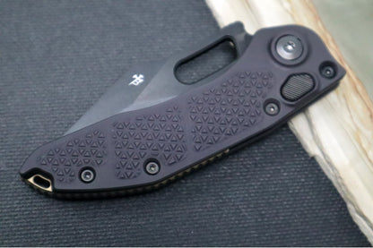 Microtech Stitch Auto Tactical Signature Series - Wharncliffe Black Blade with Full Serrate / Black Aluminum Handle 169-3DLCTS