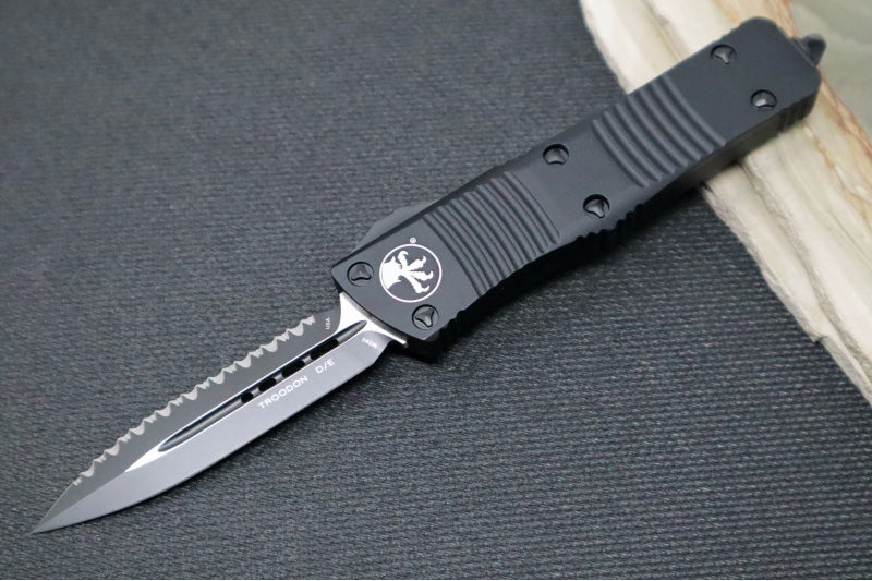 Microtech Troodon OTF Tactical - Double Edge / Black Full Serrated Blade / Black Anodized Aluminum Handle 138-3T