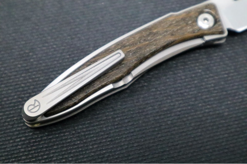 Chris Reeve Mnandi Gentleman's Knife - Bog Oak - CPM-S45VN Blade (A3)