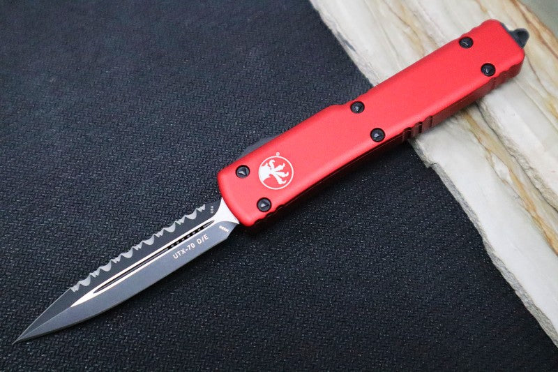 Microtech UTX-70 OTF - Red Aluminum Handle / Dagger Blade with Full Serrate 147-3RD