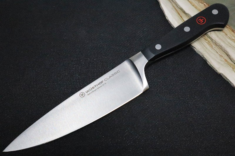 Wusthof Classic - 6" Chef's Knife - Fully forged German stainless steel (X50 CrMoV 15) - Made in Solingen, Germany