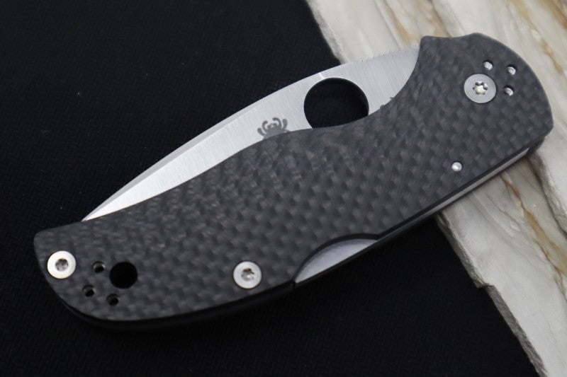 Spyderco Native 5 - Black Carbon Fiber Handle / CPM-S90V / Satin Fluted Blade C41CFFP5 - Northwest Knives