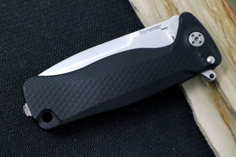 Lionsteel SR-22 Black Aluminum Integral Flipper - Satin Blade - SR22A-BS