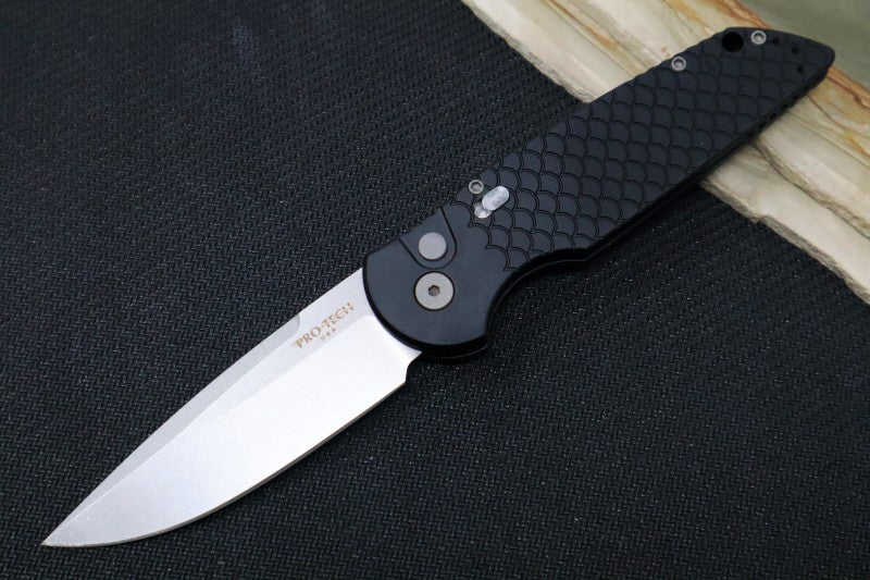 Pro Tech Tactical Response 3 Auto - Black Handle / Fish Scales / Stonewash Maganacut Blade TR-3-MC1