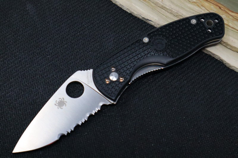 Spyderco Persistence - Black FRN Handle / Satin Blade with Partial Serrate / 8Cr13MoV- C136PSBK