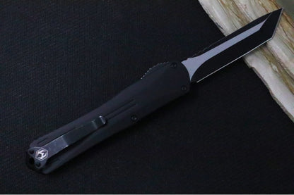 Heretic Knives Manticore-X OTF - Battleworn Black finish / Tanto Blade / Elmax Steel / Black Anodized Aluminum Handle H031-8A