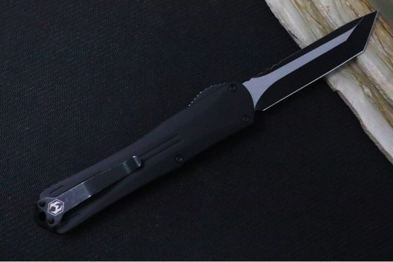 Heretic Knives Manticore-X OTF - Battleworn Black finish / Tanto Blade / Elmax Steel / Black Anodized Aluminum Handle H031-8A - Northwest Knives