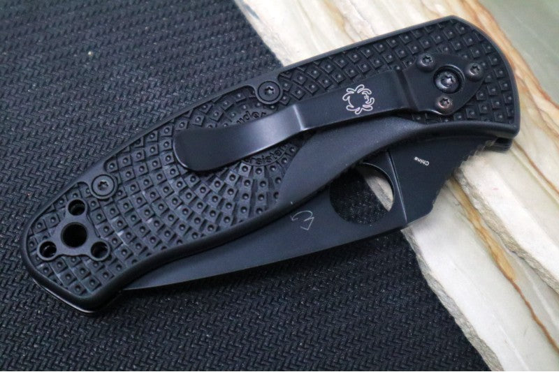 Spyderco Persistence - Black FRN Handle / Black Blade with a Full Serrate / 8Cr13MoV - C136SBBK - Northwest Knives