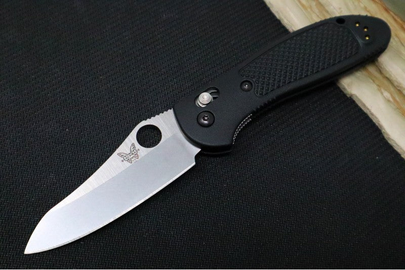 Benchmade 550-S30V Griptilian - Satin Blade / Black Handle