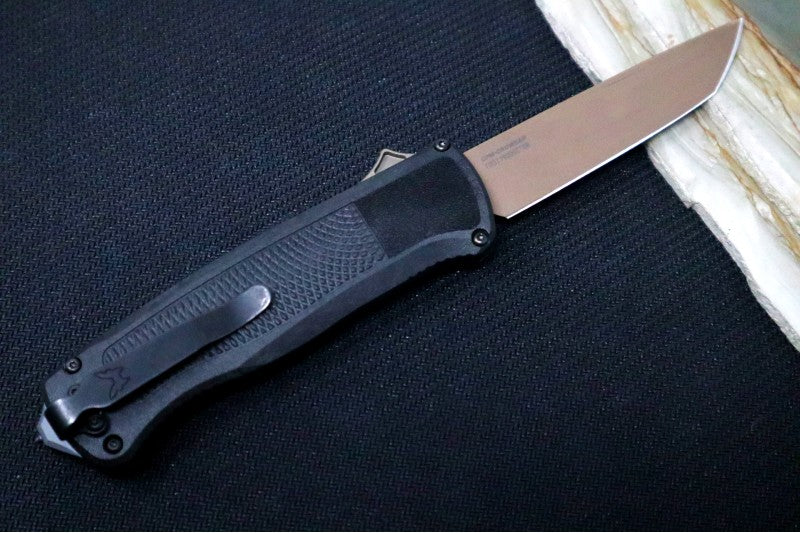 Benchmade 5370FE Shootout OTF - Flat Earth Coated Blade / Tanto Style / Black CF-Elite Handle